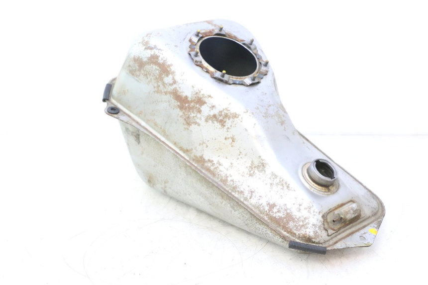 photo de DEPOSITO FUEL HONDA FJS SILVER WING SILVERWING 400 (2005 - 2008) - Enfoque en la estructura