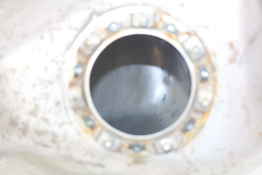 photo de DEPóSITO DE GASOLINA HONDA FJS SILVERWING SILVER WING 400 (2009 - 2016) - Zoom estado de uso