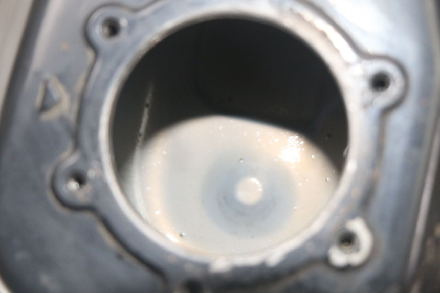 photo de DEPÓSITO DE COMBUSTIBLE MBK FLAME X 125 (2004 - 2007) - Zoom estado de uso