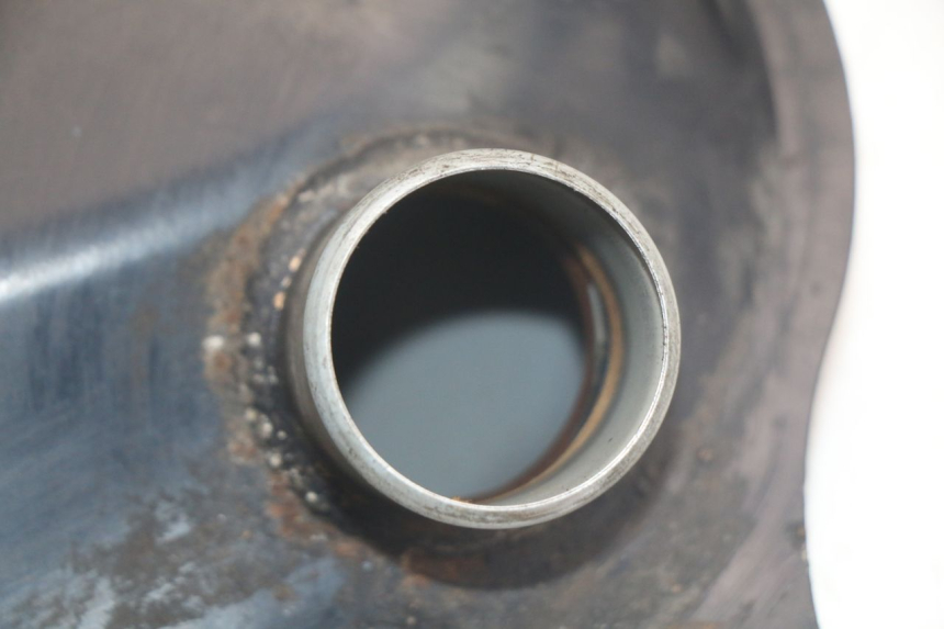 photo de DEPÓSITO DE COMBUSTIBLE MBK FLAME X 125 (2004 - 2007) - Detalles de los puntos de fijación