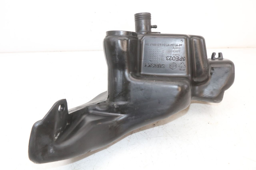 photo de DEPóSITO DE COMBUSTIBLE PIAGGIO FLY 2T 50 (2004 - 2017) - Zoom estado de uso