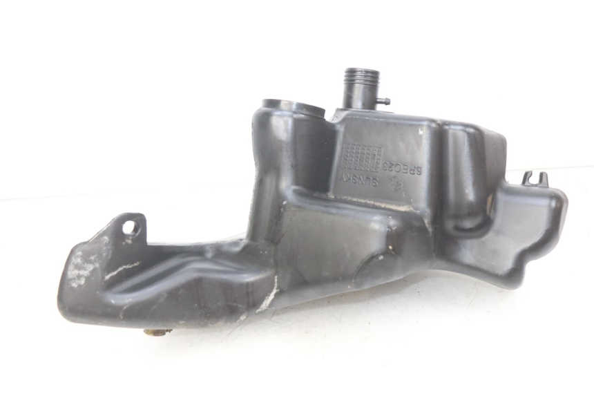 photo de DEPóSITO DE COMBUSTIBLE PIAGGIO FLY 100 (2006 - 2010) - Zoom estado de uso