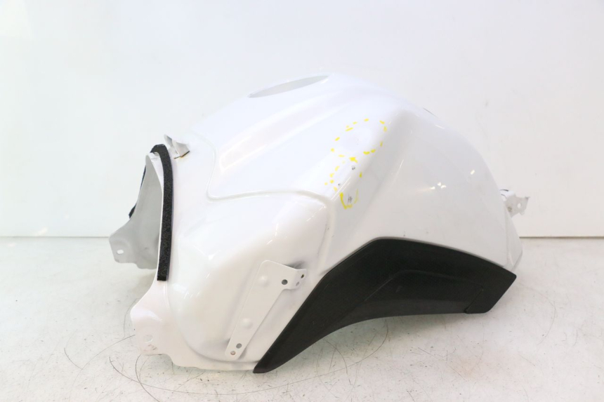 photo de DEPOSITO FUEL YAMAHA FZ8 800 (2010 - 2016) - Zoom estado de uso