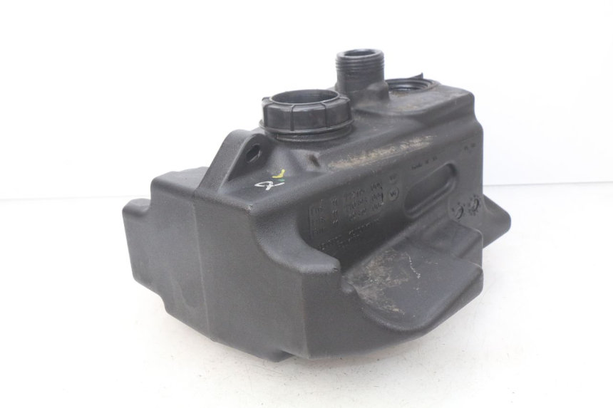 photo de DEPÓSITO DE COMBUSTIBLE PEUGEOT GEOPOLIS 400 (2007 - 2013) - Otra perspectiva