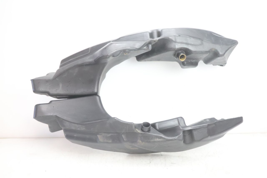 photo de DEPOSITO FUEL GILERA GP 800 (2007 - 2013) - Detalle de la pieza