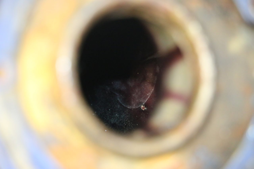 photo de DEPOSITO FUEL KAWASAKI GPX R WARBIRD 600 (1988 - 1993) - Enfoque en la estructura