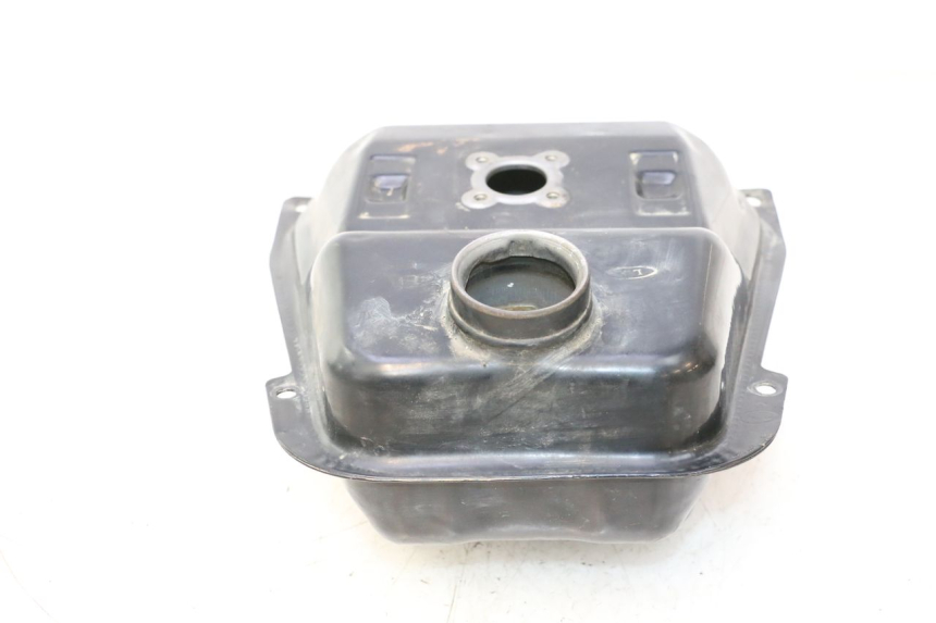 photo de DEPOSITO FUEL TNT MOTOR GRIDO 2T 50 (2010 - 2019) - Detalles de los puntos de fijación