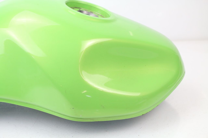 photo de DEPOSITO FUEL SUZUKI GSF N BANDIT 600 (1996 - 1999) - Enfoque en la estructura