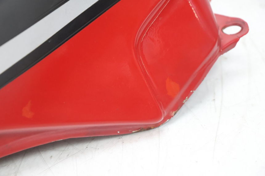 photo de DEPOSITO FUEL SUZUKI GSX F GSXF 750 (1988 - 1998) - Primer plano técnico