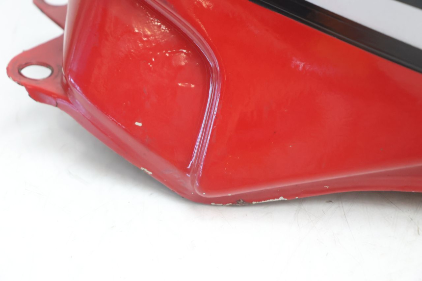 photo de DEPOSITO FUEL SUZUKI GSX F GSXF 750 (1988 - 1998) - Detalles de los puntos de fijación