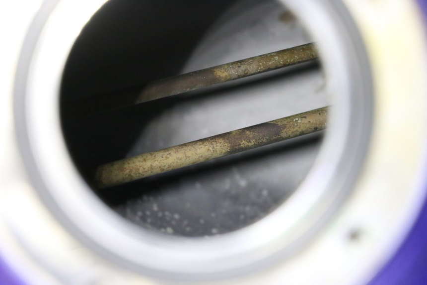 photo de DEPOSITO FUEL SUZUKI GSXR GSX-R 1000 (2003 - 2004) - Estado de la superficie y material