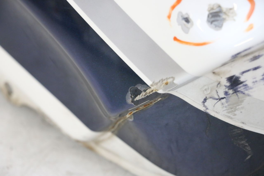 photo de DEPOSITO FUEL HONDA CBR F 1000 (1993 - 1996) - Características distintivas