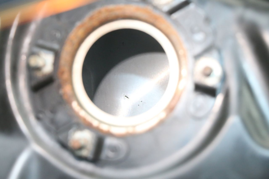 photo de DEPOSITO FUEL HONDA PCX (JF57/JF64) 125 (2014 - 2018) - Primer plano técnico