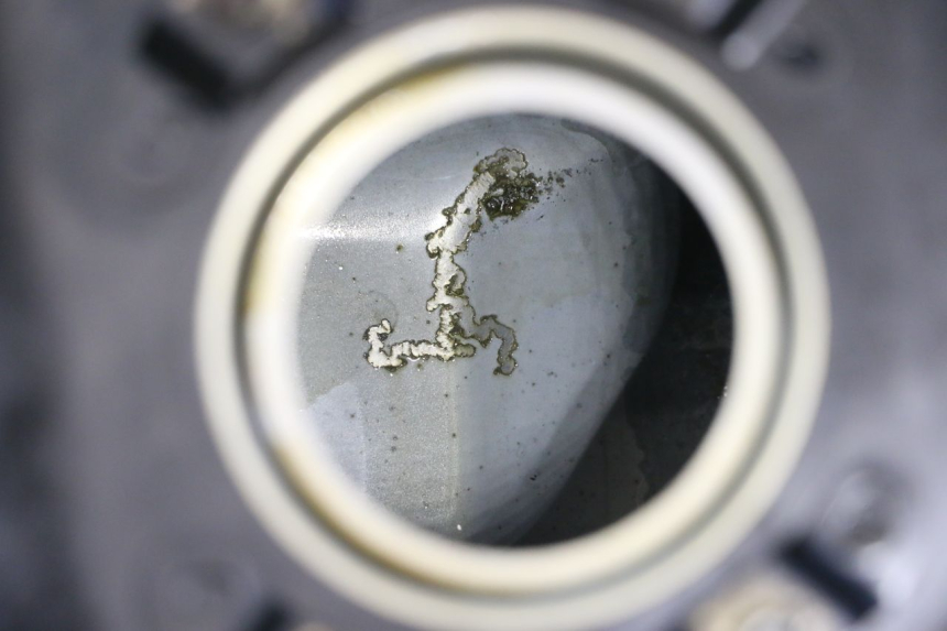 photo de DEPOSITO FUEL HONDA SH i 300 (2015 - 2020) - Primer plano técnico