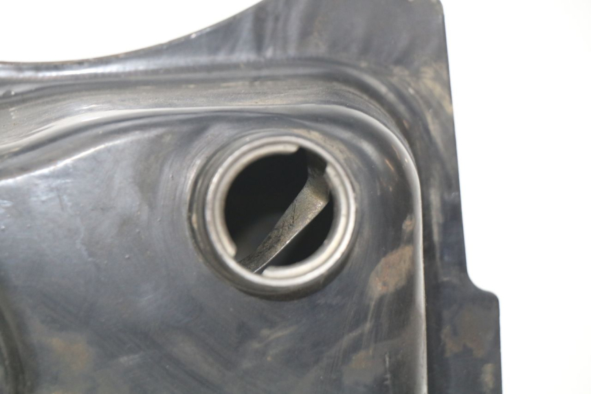 photo de DEPOSITO FUEL HAOTIAN HT125T-2 125 - Primer plano técnico