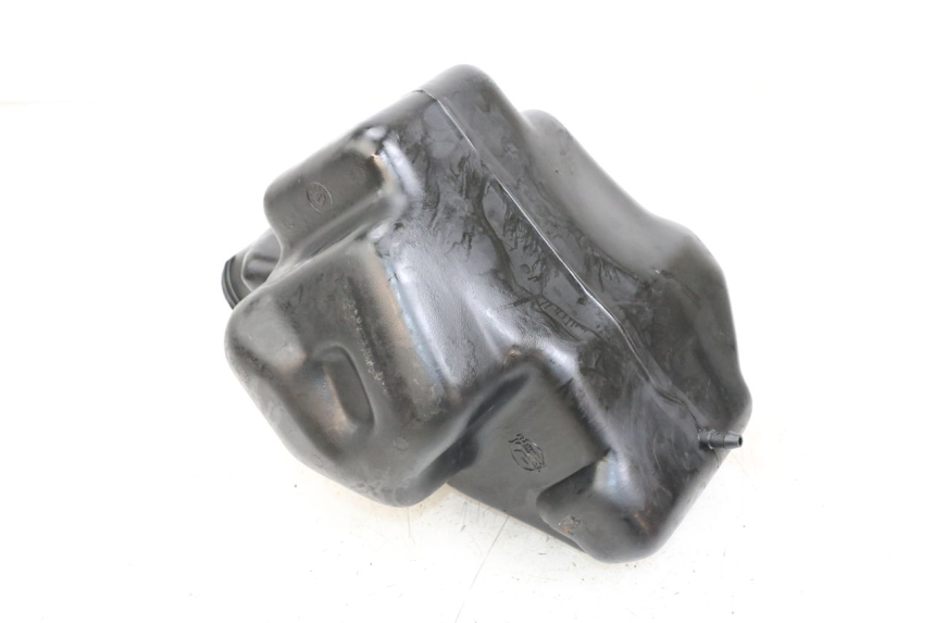 photo de DEPÓSITO DE COMBUSTIBLE KEEWAY HURRICANE 50 (2006 - 2019) - Detalle de la pieza