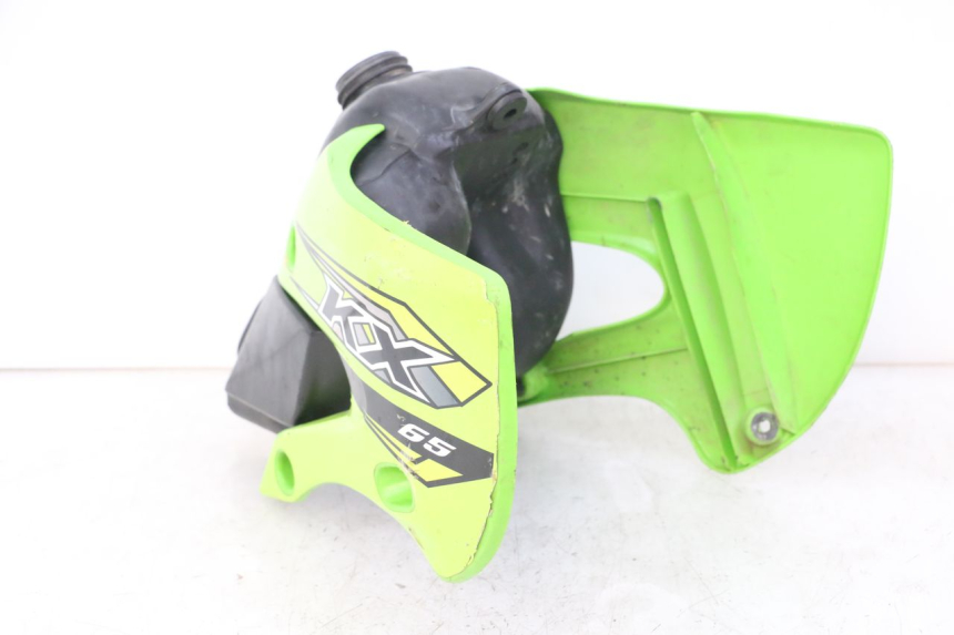 photo de DEPOSITO FUEL KAWASAKI KX 65 (2000 - 2019) - Zoom sobre los componentes