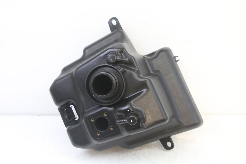 photo de DEPÓSITO DE COMBUSTIBLE PEUGEOT KISBEE 4T 50 (2018 - 2022) - Vista principal