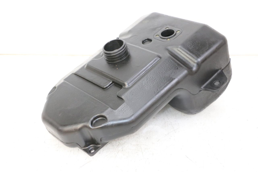 photo de DEPOSITO FUEL KYMCO PEOPLE S 125 (2000 - 2008) - Primer plano técnico