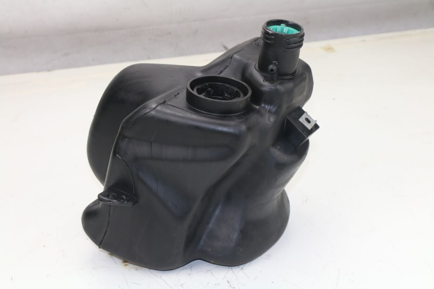 photo de DEPOSITO FUEL PIAGGIO LIBERTY 2T 50 (2009 - 2013) - Vista principal