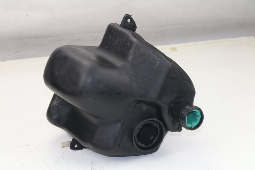 photo de DEPOSITO FUEL PIAGGIO LIBERTY 2T 50 (2009 - 2013) - Otra perspectiva