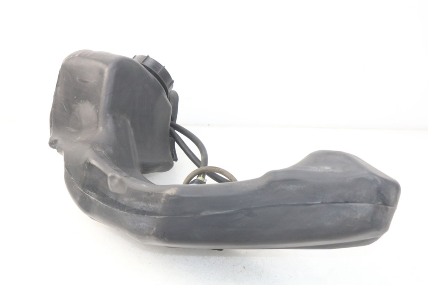 photo de DEPÓSITO DE COMBUSTIBLE PIAGGIO LIBERTY IGET 4T 50 (2015 - 2020) - Detalle de la pieza