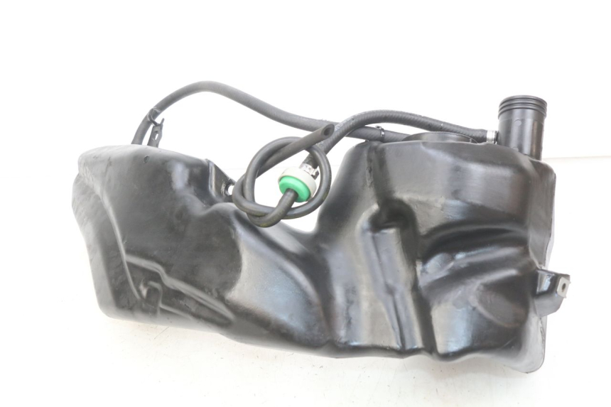 photo de DEPÓSITO DE COMBUSTIBLE PIAGGIO LIBERTY IGET 4T 50 (2015 - 2020) - Detalle de la pieza