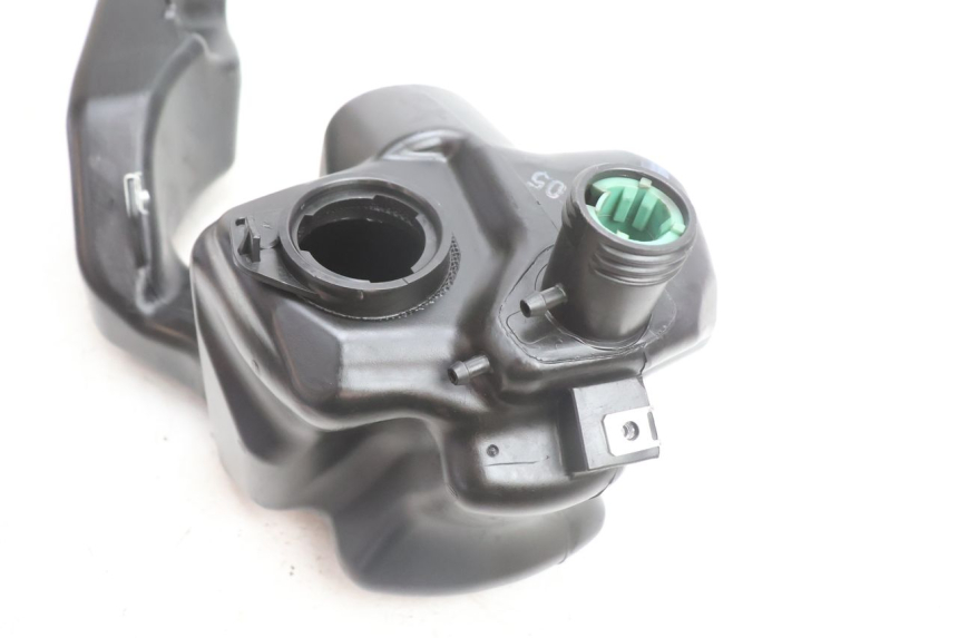 photo de DEPOSITO FUEL PIAGGIO LIBERTY 125 (1998 - 2008) - Zoom estado de uso