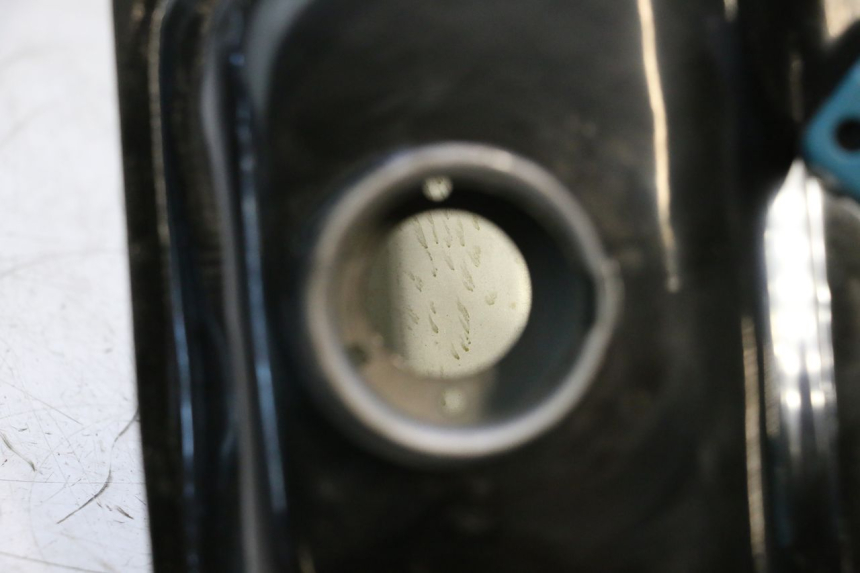 photo de DEPOSITO FUEL KEEWAY MATRIX RX9 125 (2006 - 2007) - Primer plano técnico