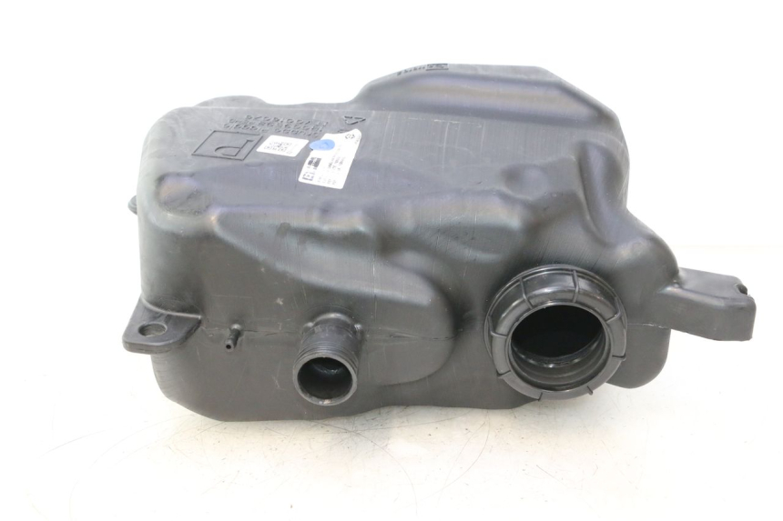 photo de DEPOSITO FUEL PIAGGIO MP3 HPE 530 (2022 - 2026) - Otra perspectiva