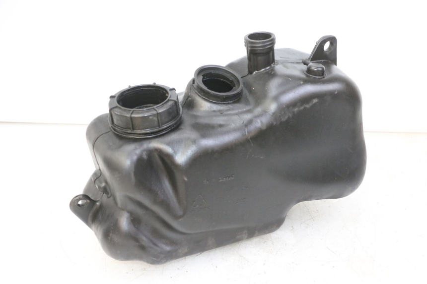 photo de DEPÓSITO DE COMBUSTIBLE PIAGGIO MP3 500 (2011 - 2015) - Otra perspectiva