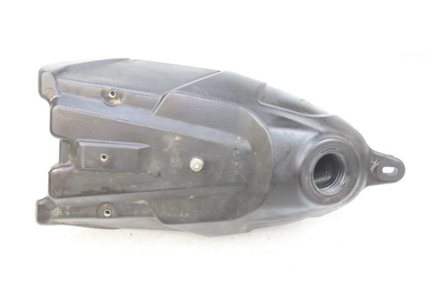 photo de DEPÓSITO DE COMBUSTIBLE RIEJU MRT 50 (2009 - 2017) - Detalle de la pieza