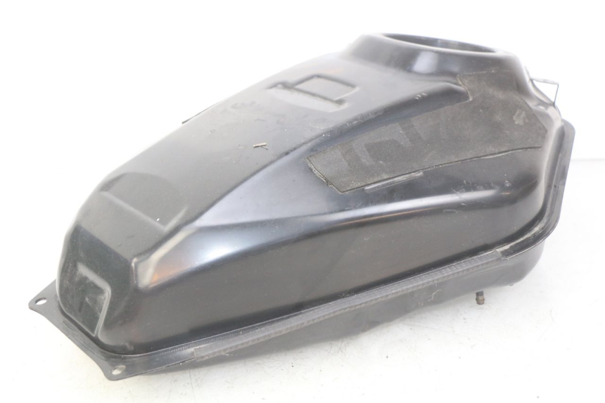 photo de DEPÓSITO DE COMBUSTIBLE YAMAHA MT-07 MT07 700 (2018 - 2020) - Primer plano técnico