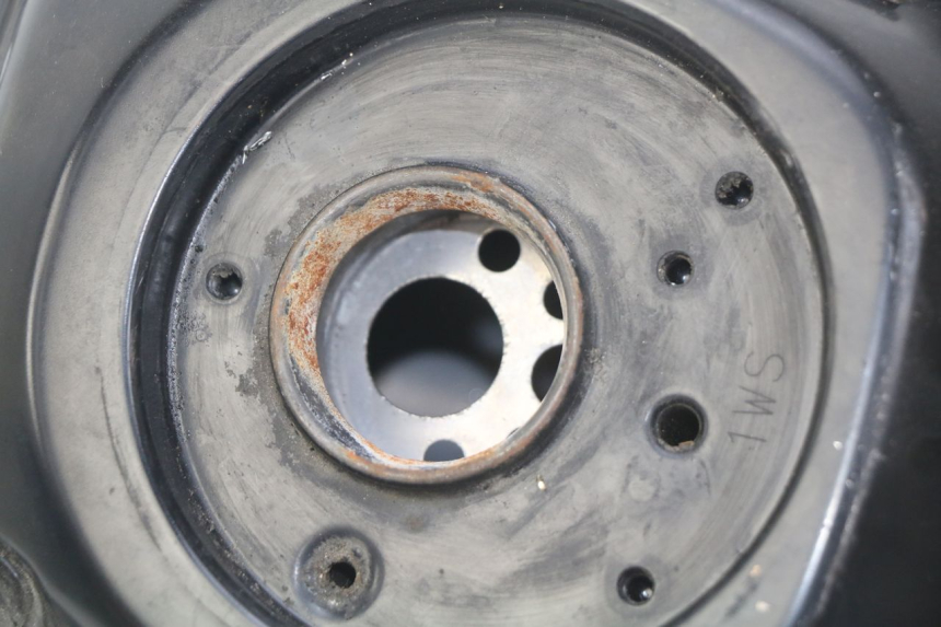 photo de DEPÓSITO DE COMBUSTIBLE YAMAHA MT-07 MT07 700 (2018 - 2020) - Estado de la superficie y material