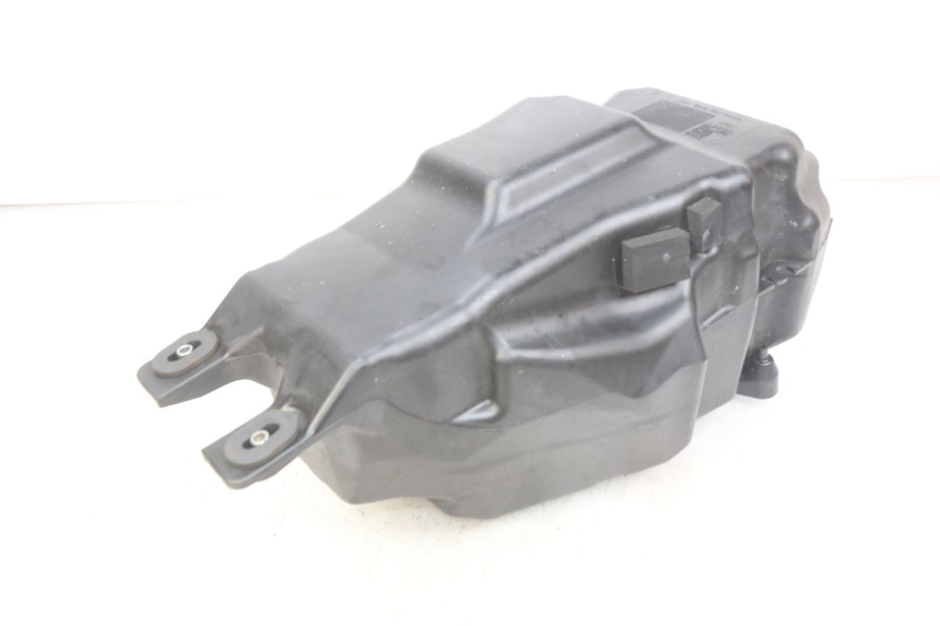 photo de DEPÓSITO DE COMBUSTIBLE YAMAHA MT ABS 125 (2014 - 2018) - Detalle de la pieza
