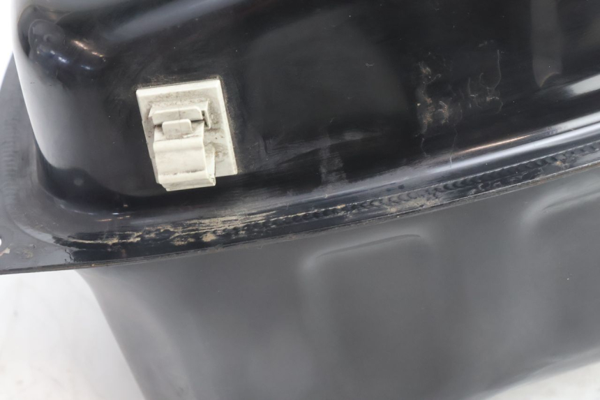 photo de DEPOSITO FUEL YAMAHA N-MAX NMAX 125 (2021 - 2024) - Detalle de la pieza