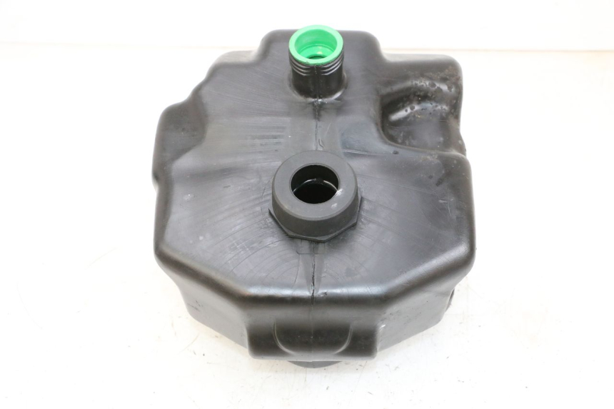 photo de DEPOSITO FUEL YAMAHA NEO'S NEOS 2T 50 (1998 - 2007) - Detalle de la pieza