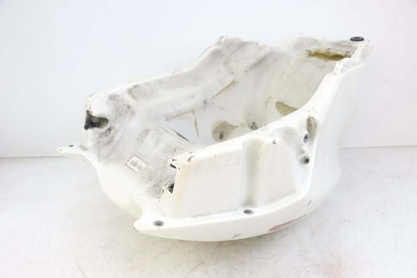photo de DEPOSITO FUEL MOTO GUZZI NORGE 8V GT 1200 (2011 - 2016) - Primer plano técnico