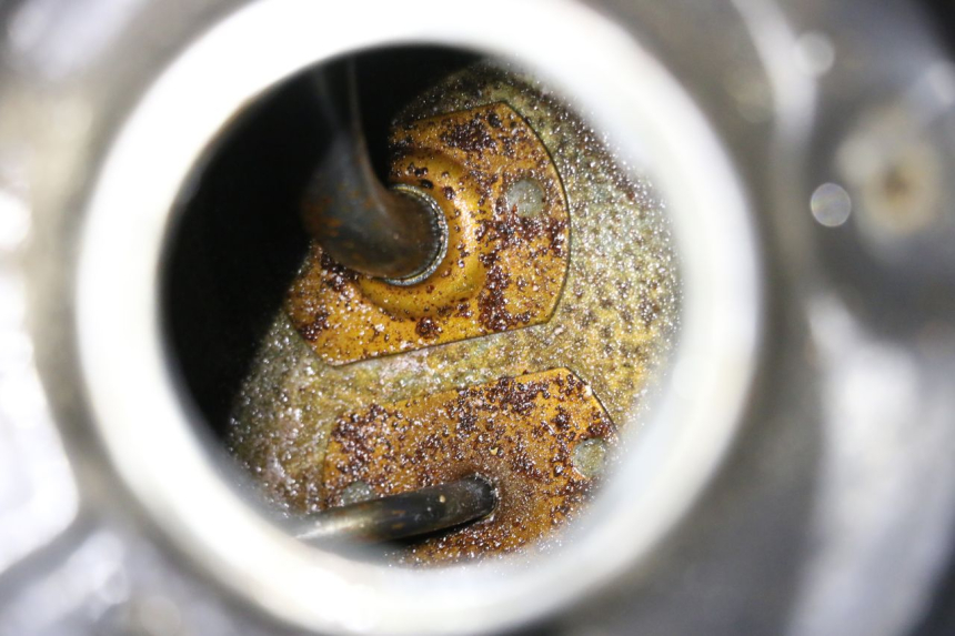 photo de DEPOSITO FUEL HONDA NSR R 125 (1994 - 2003) - Detalle de la pieza