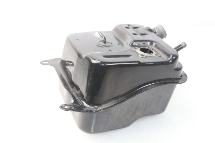 photo de DEPÓSITO DE COMBUSTIBLE SYM ORBIT III 3 4T 50 (2018 - 2021) - Zoom estado de uso