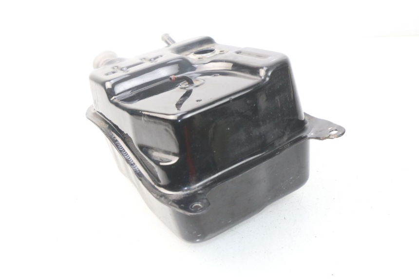 photo de DEPÓSITO DE COMBUSTIBLE SYM ORBIT III 3 4T 50 (2018 - 2021) - Otra perspectiva