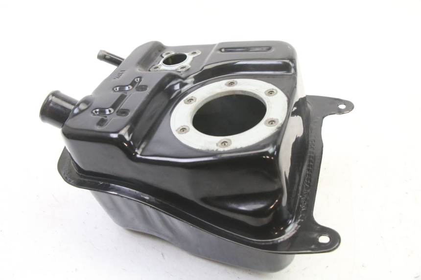 photo de DEPOSITO FUEL SYM ORBIT III 3 4T 50 (2021 - 2025) - Detalle de la pieza