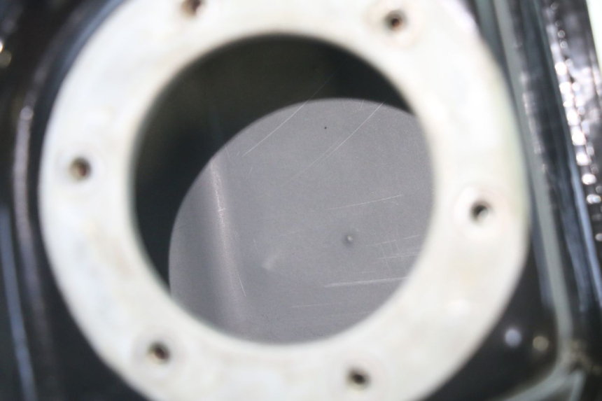 photo de DEPOSITO FUEL SYM ORBIT III 3 4T 50 (2021 - 2025) - Primer plano técnico