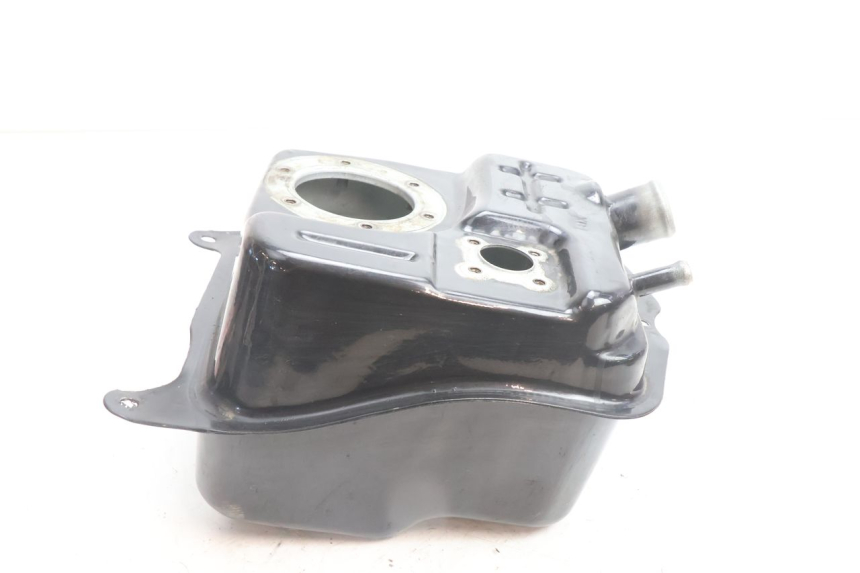 photo de DEPOSITO FUEL SYM ORBIT III 3 4T 50 (2021 - 2025) - Zoom estado de uso