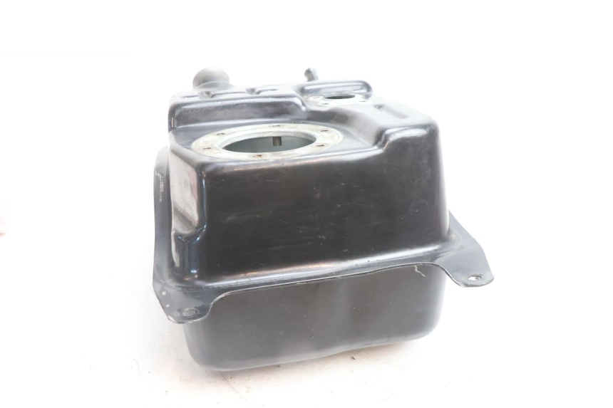 photo de DEPOSITO FUEL SYM ORBIT III 3 4T 50 (2021 - 2025) - Otra perspectiva
