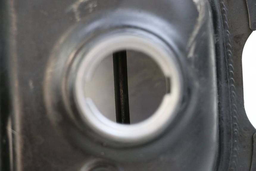 photo de DEPÓSITO DE COMBUSTIBLE HONDA PCX (JF47) 125 (2012 - 2013) - Zoom estado de uso