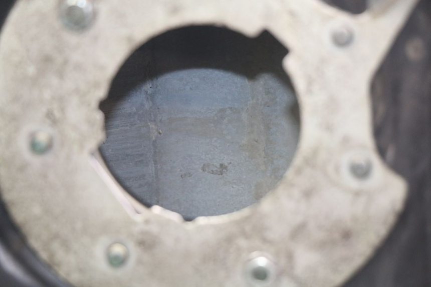 photo de DEPÓSITO DE COMBUSTIBLE HONDA PES PS I 125 (2006 - 2012) - Estado de la superficie y material