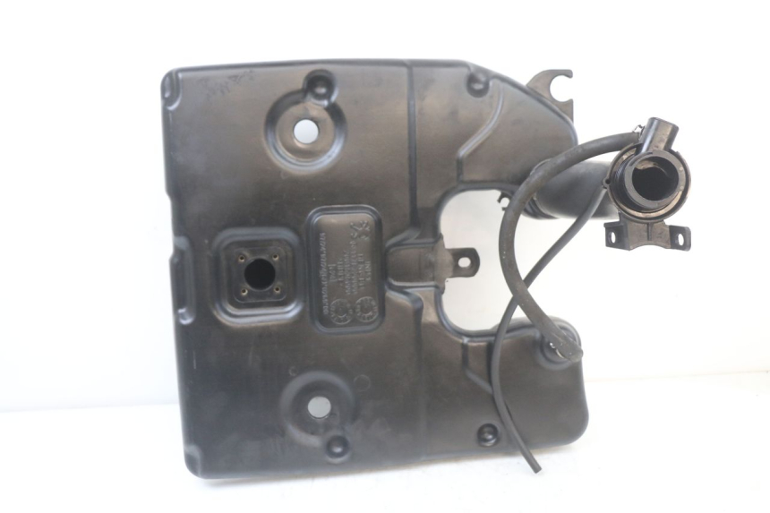 photo de DEPOSITO FUEL PEUGEOT DJANGO 125 (2014 - 2017) - Zoom estado de uso