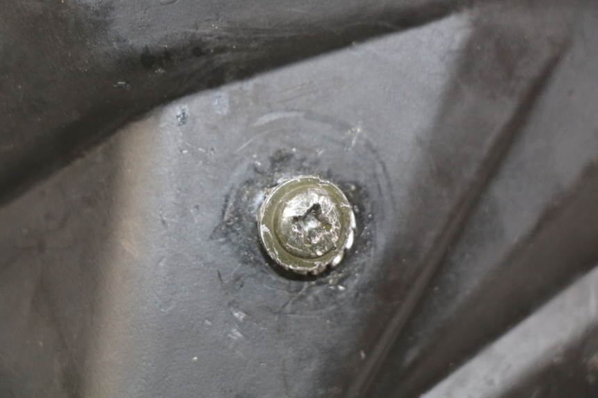 photo de DEPÓSITO DE COMBUSTIBLE YCF PILOT 125 - Zoom estado de uso