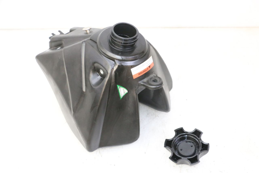 photo de DEPÓSITO DE COMBUSTIBLE APOLLO RFZ 125 - Detalle de la pieza